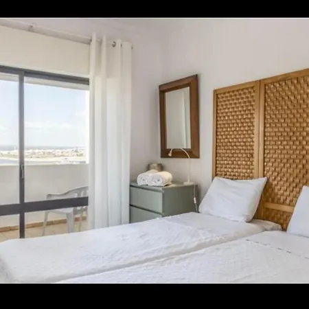 2 Bedroom - Great View And Very Well Located 波尔蒂芒